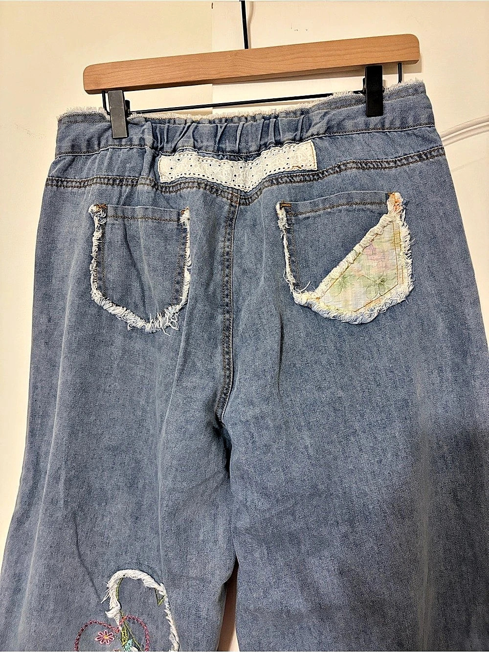 POL Wide Leg Patchwork Jeans Blue & White Medium - Picture 7 of 11